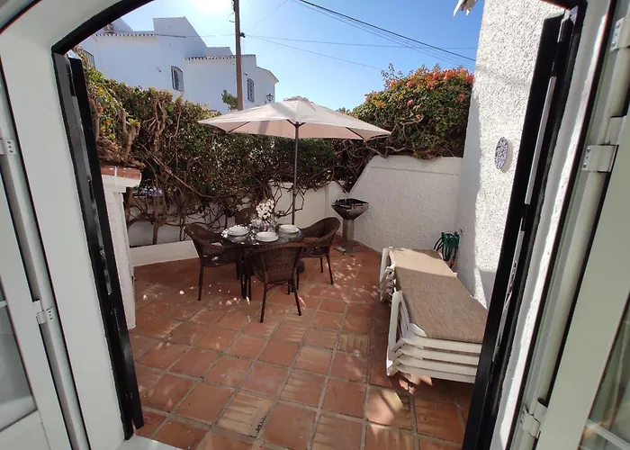 Apartment Residencial Pinos 3 *